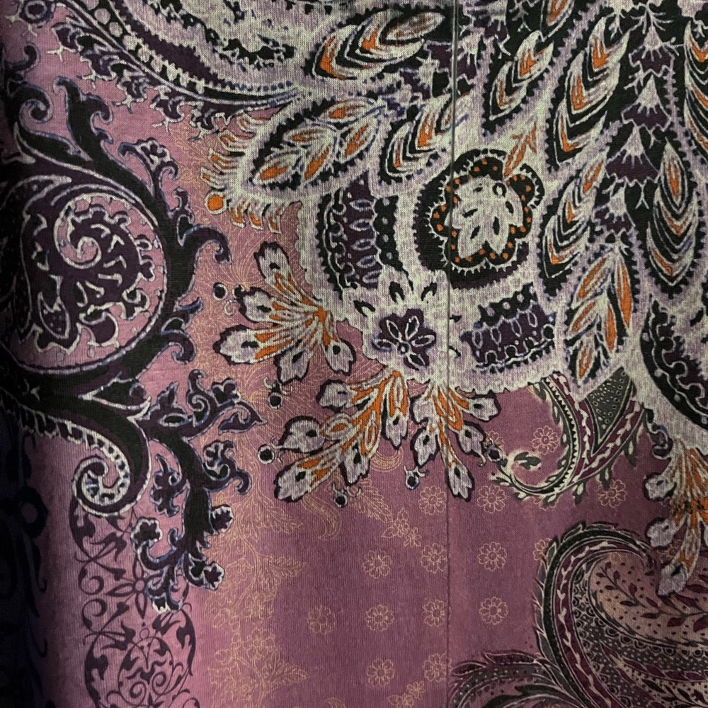 New Directions Purple Graphic Cap Sleeve Blouse - Picture 5 of 5